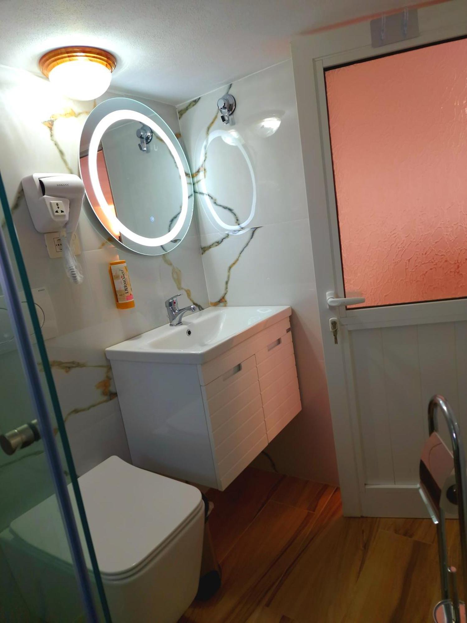 Apartment Antigona Гирокастра Экстерьер фото